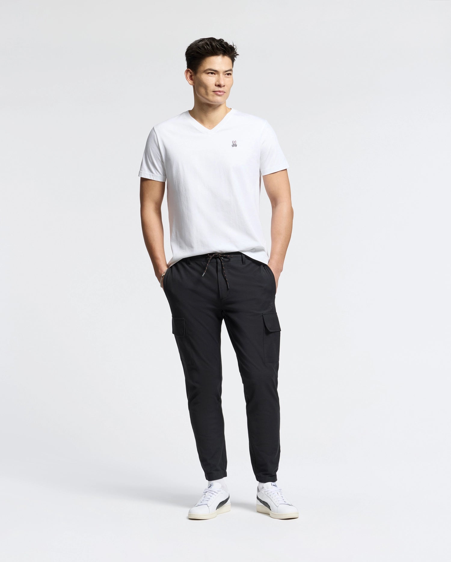 MENS CLASSIC V NECK TEE - B6U100ARPC - Image 7