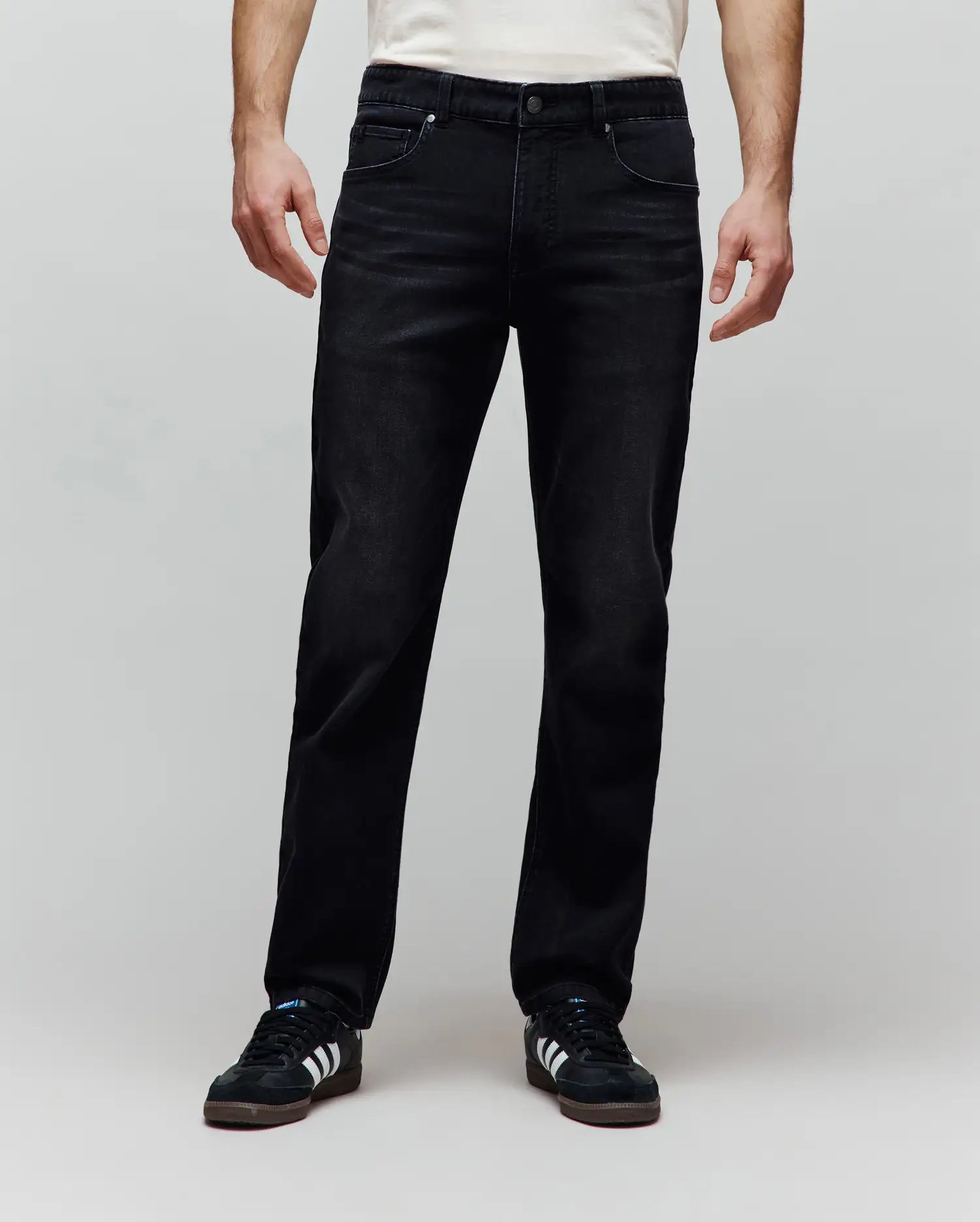 MENS ACE KNIT STRAIGHT LEG DENIM PANT - MB0600035 - Image 2
