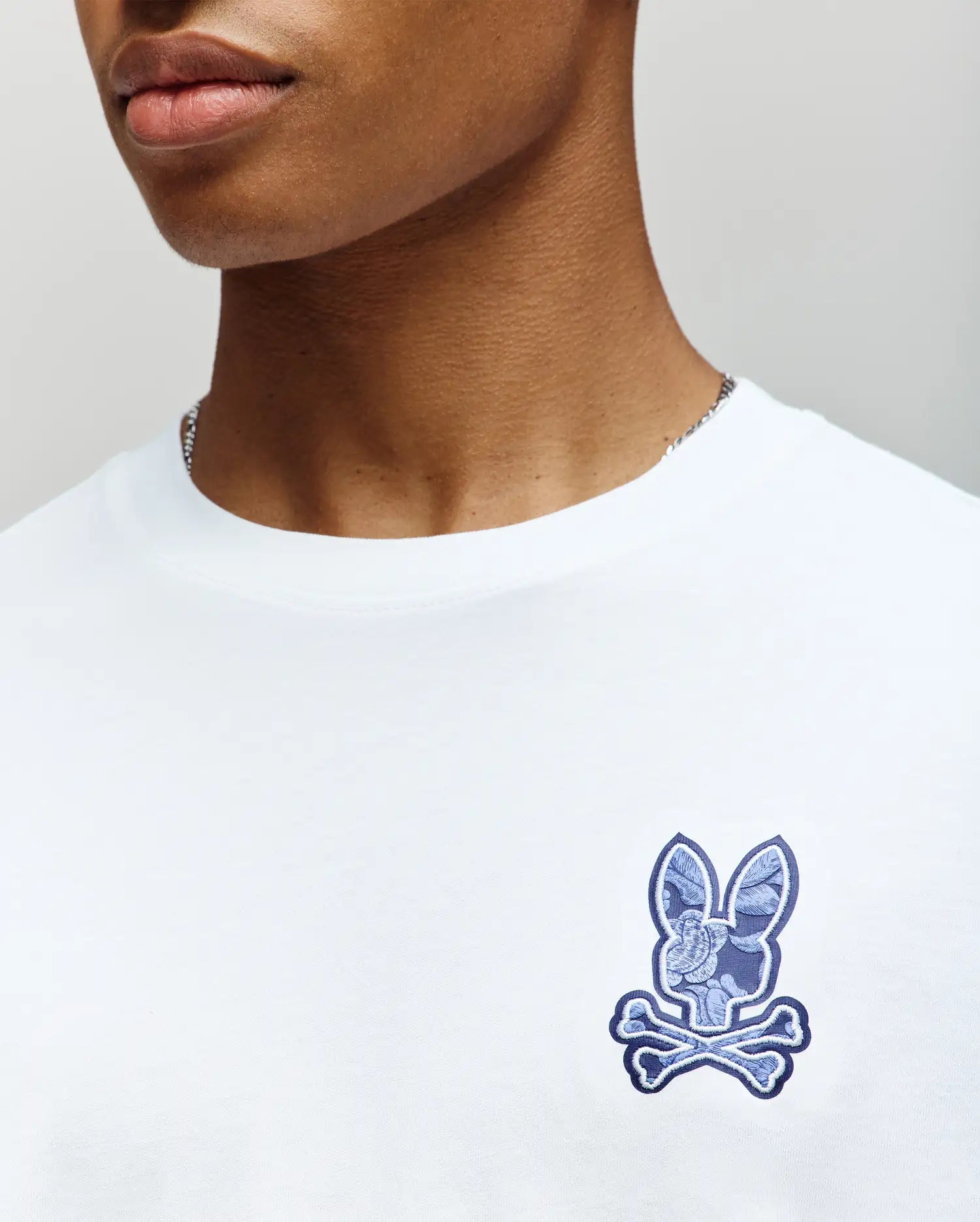 MENS ROWEN GRAPHIC TEE - MT0200103 - Image 2