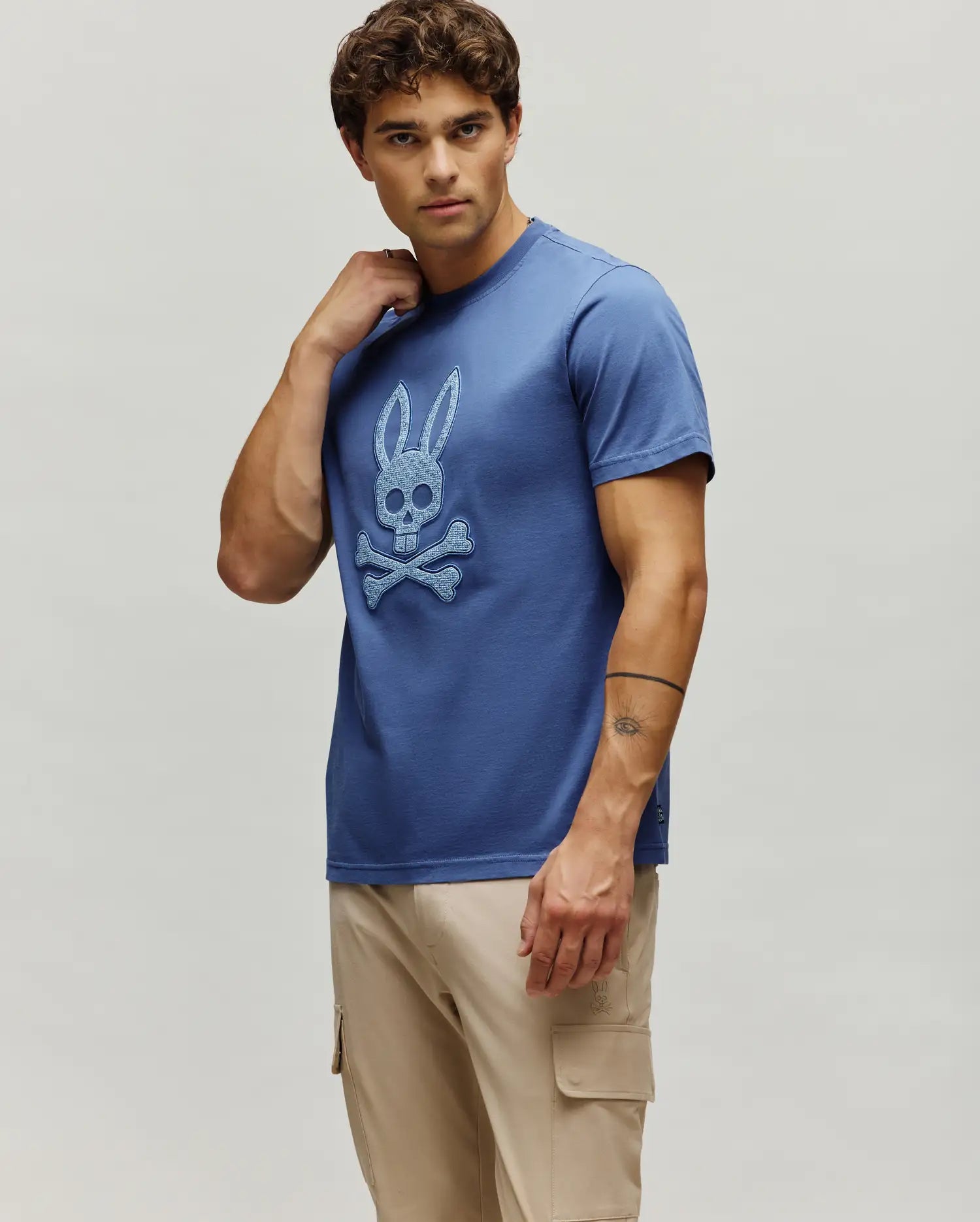 MENS GABIN GRAPHIC TEE - MT0200137 - Image 4