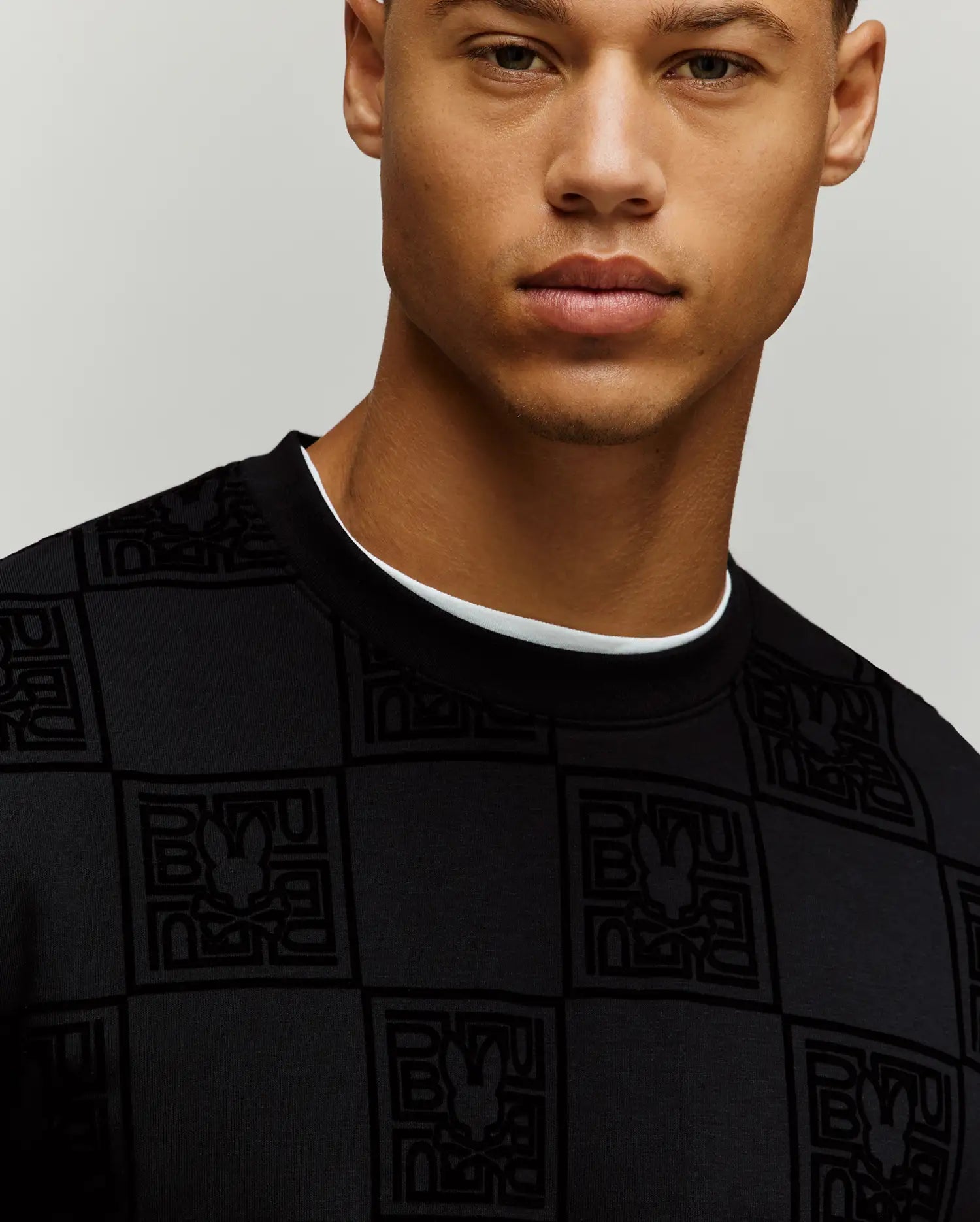 MENS GIO ALL OVER FLOCK CREW - MT0500192 - Image 2